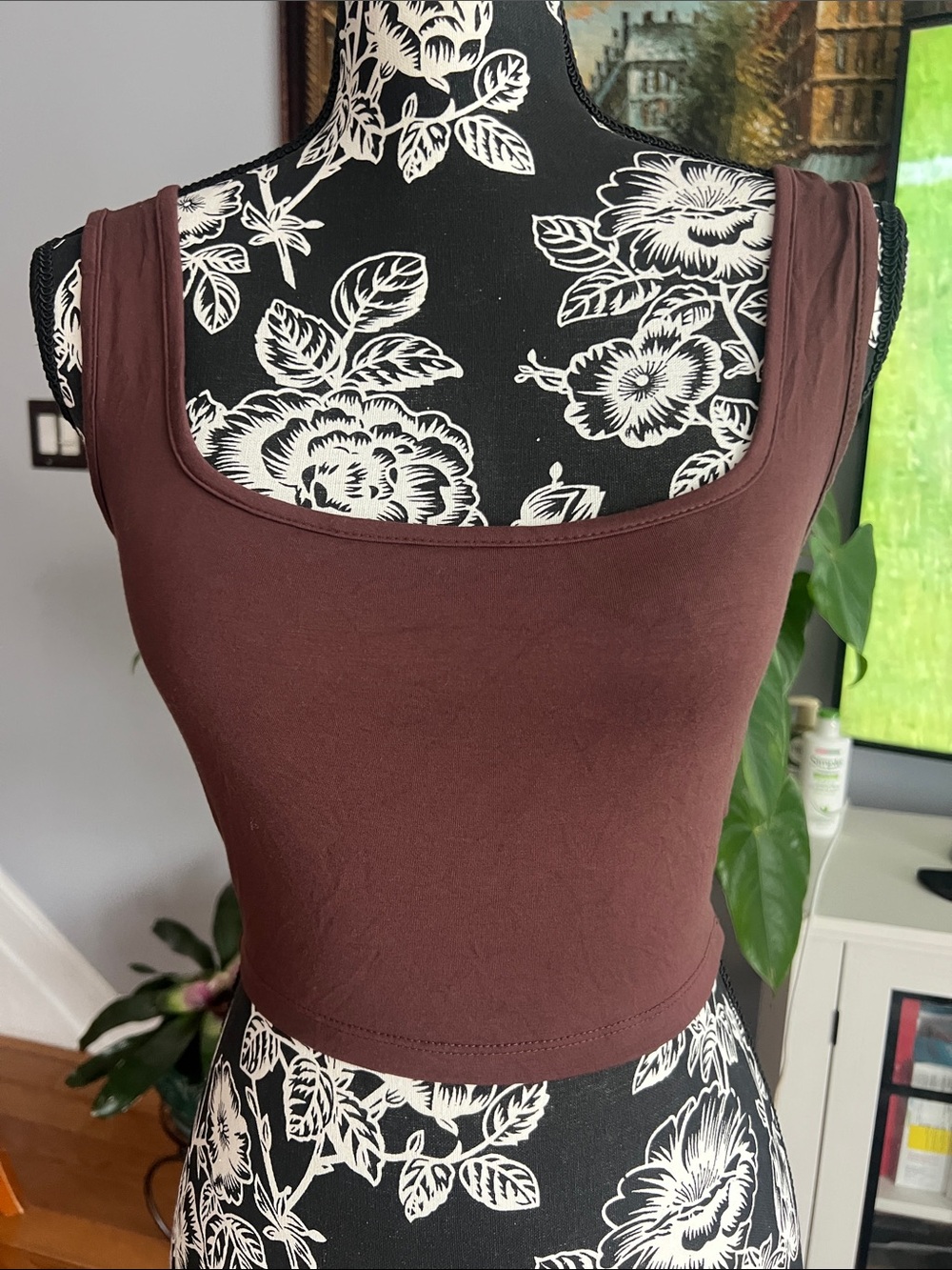 SHEIN Chocolate Brown Square Neck Crop Tank